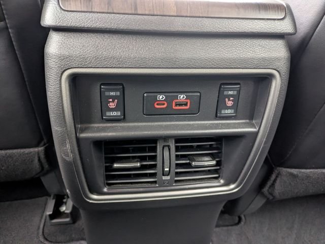 Used 2024 Gray Nissan Platinum image 27