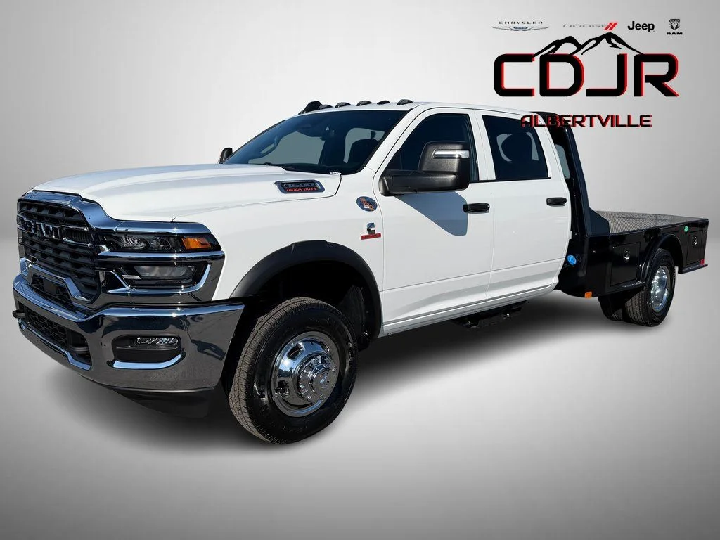 New 2026 Bright White Clearcoat RAM Tradesman image 2