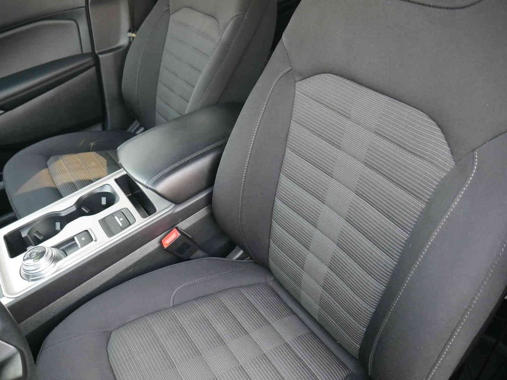 Used 2024 Blue Ford SEL image 28