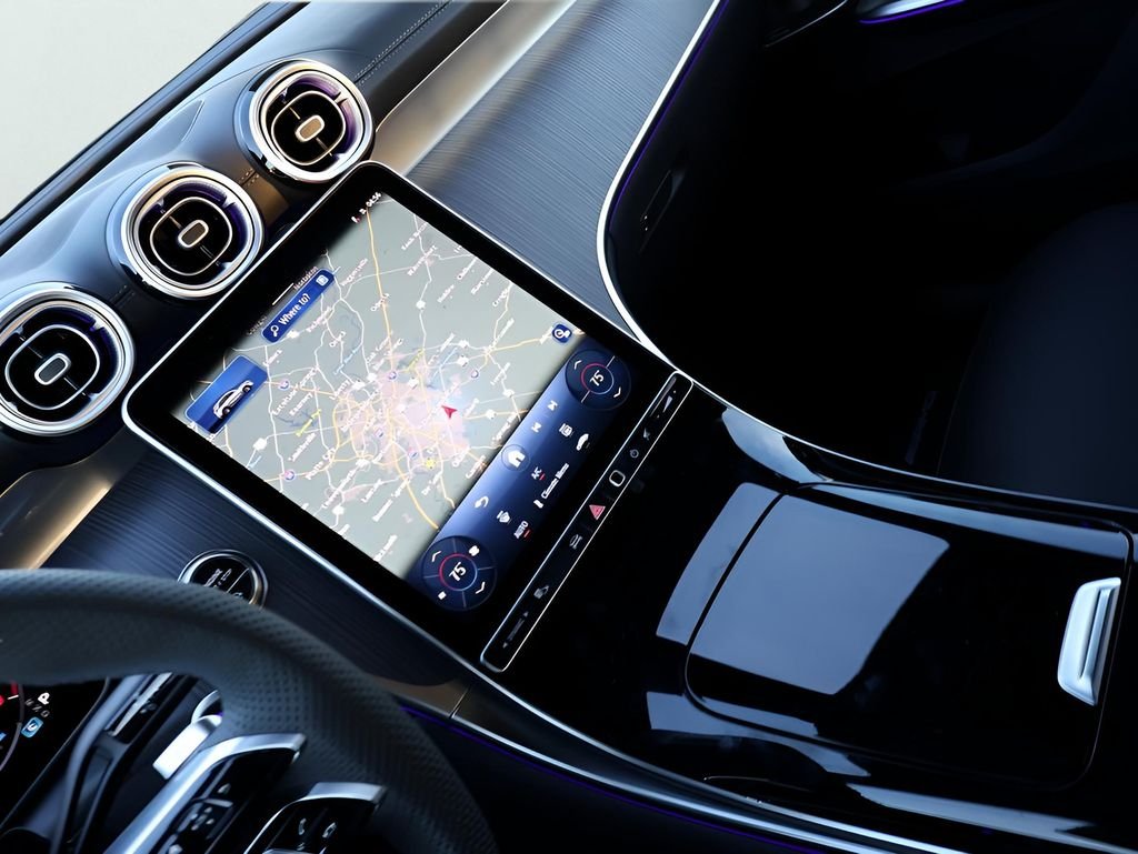 New 2026 Graphite Grey Metallic Mercedes-Benz GLC 300 image 21