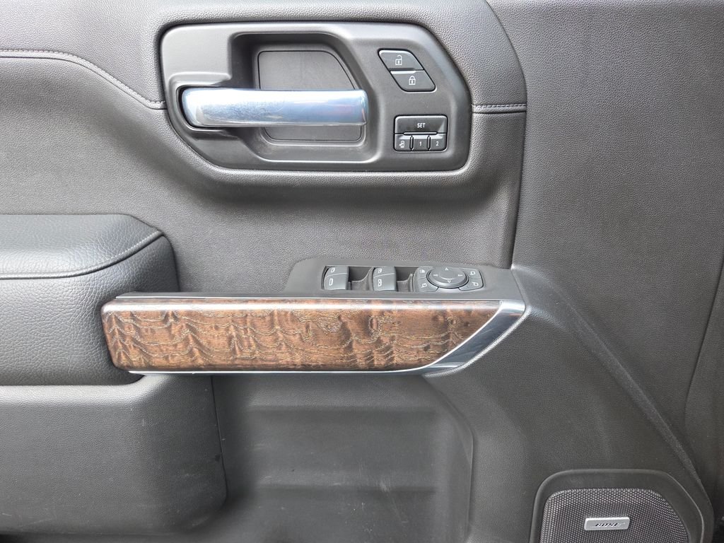 Used 2021 Green GMC Denali image 29