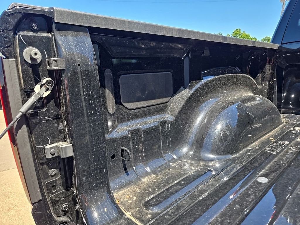 New 2026 Diamond Black Crystal Pearl-Coat Exterior Paint RAM Big Horn/Lone Star image 26
