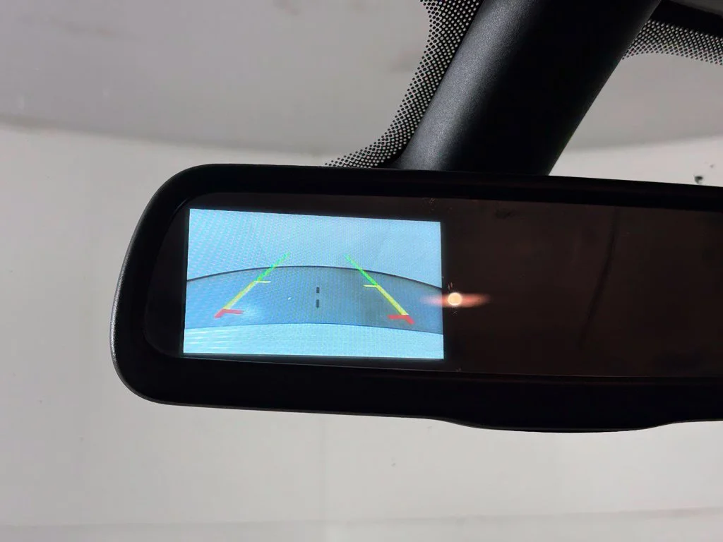 Used 2020 White Dodge SE image 25
