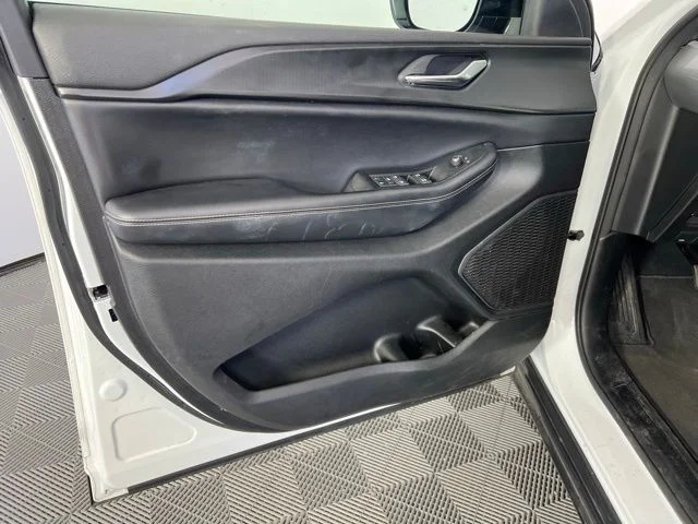 2024 Jeep Grand Cherokee Altitude - Photo 17