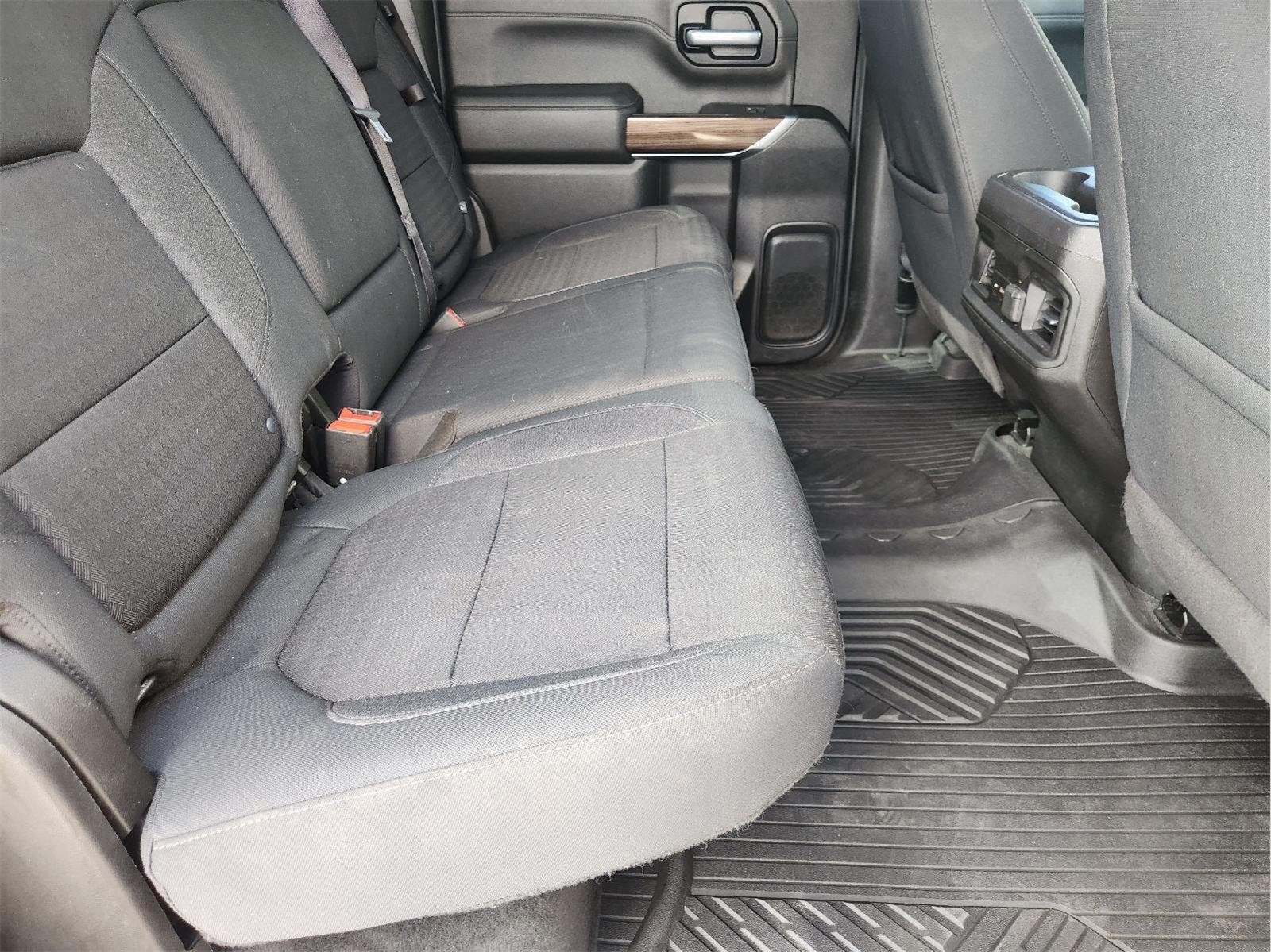 2021 Chevrolet Silverado 1500 photo 31 of 33