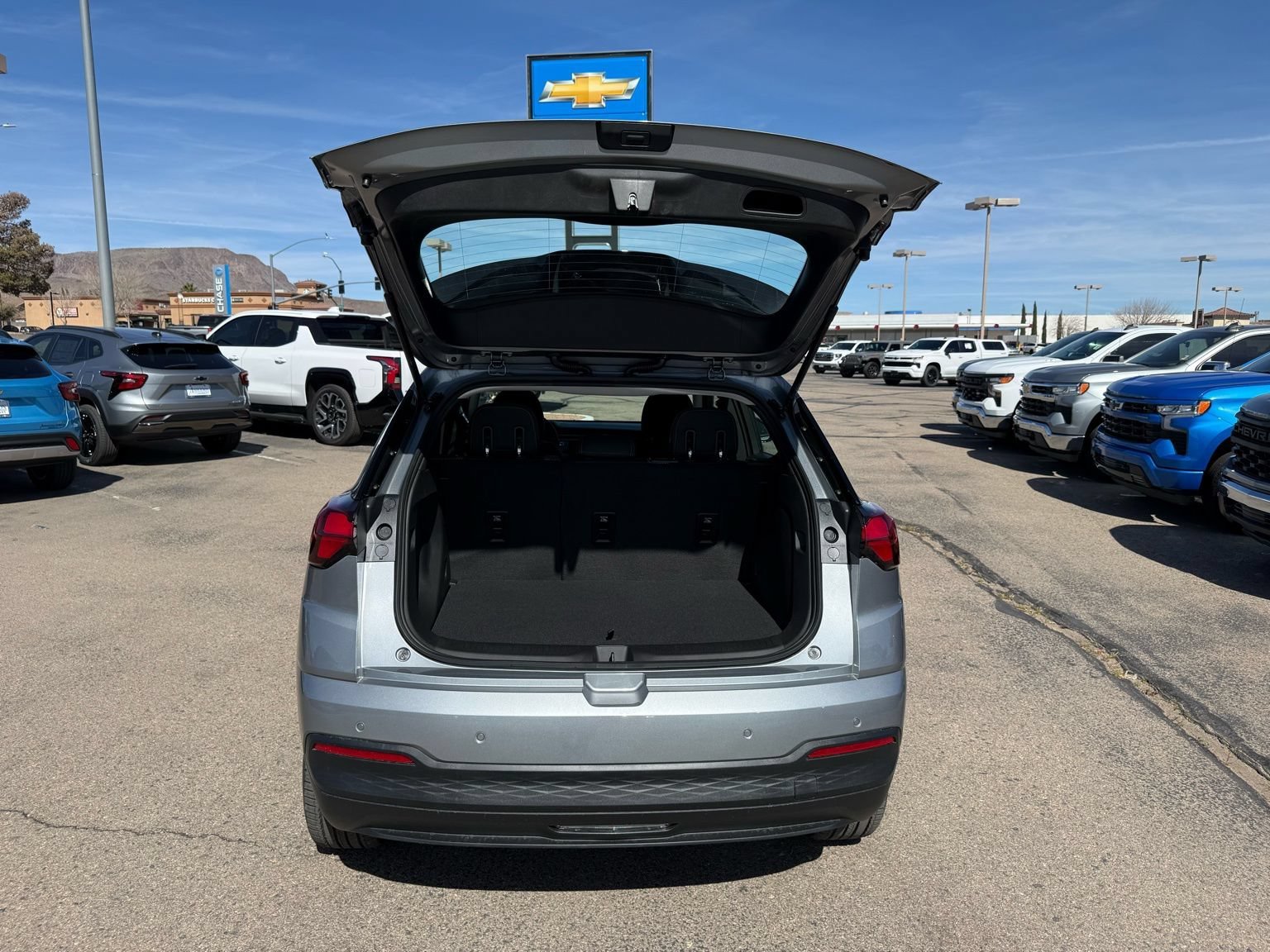 2027 Chevrolet Bolt LT - Photo 35