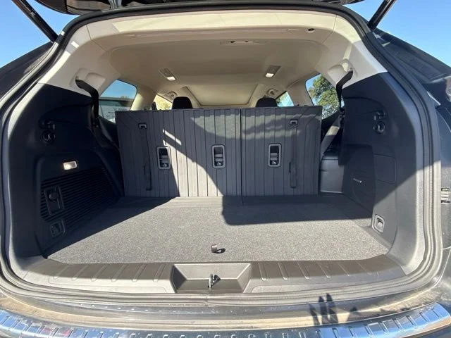 2026 Subaru Ascent Touring - Photo 15