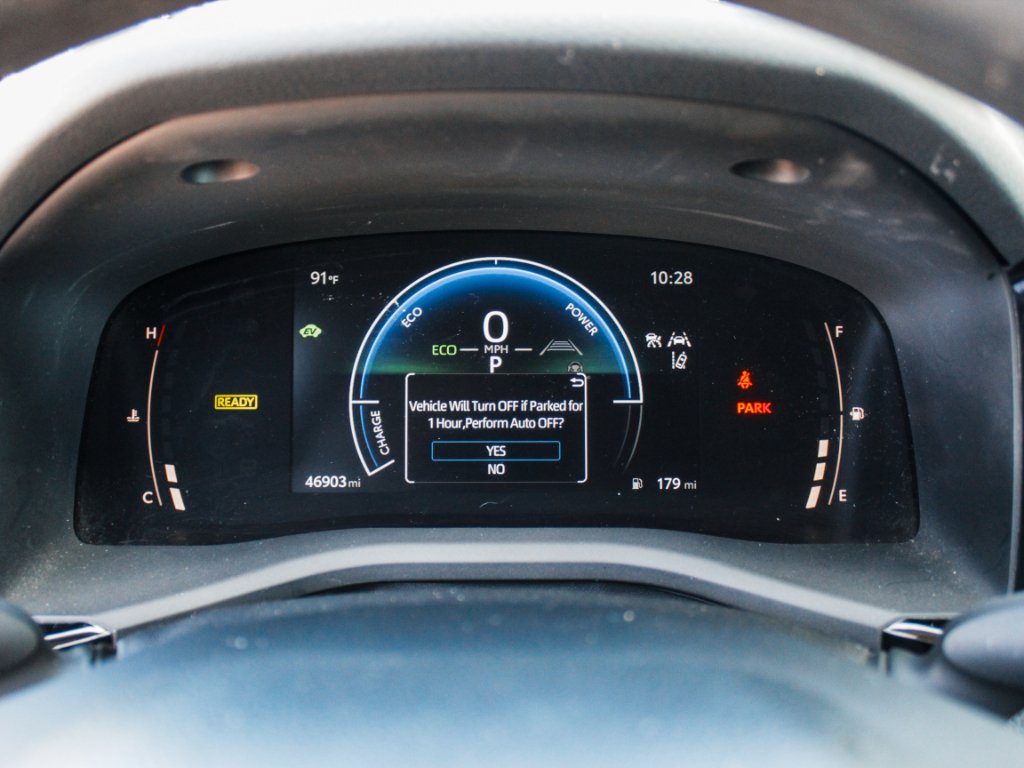 Used 2025 Wind Chill Pearl Toyota XSE image 14