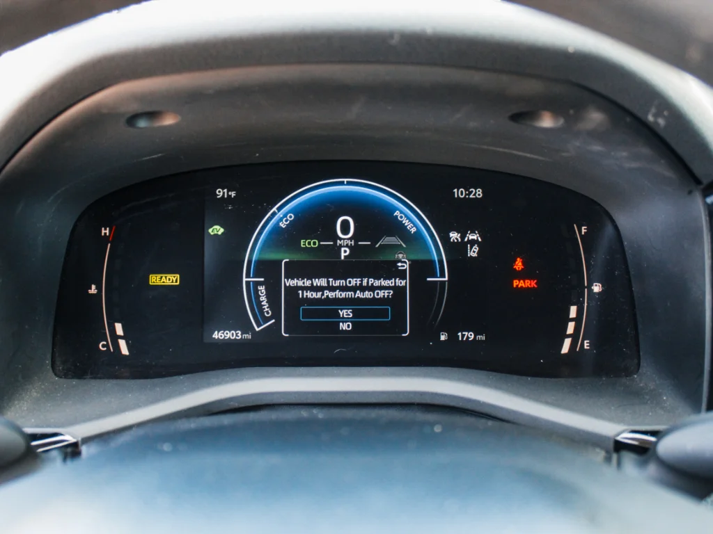 Used 2025 Wind Chill Pearl Toyota XSE image 14