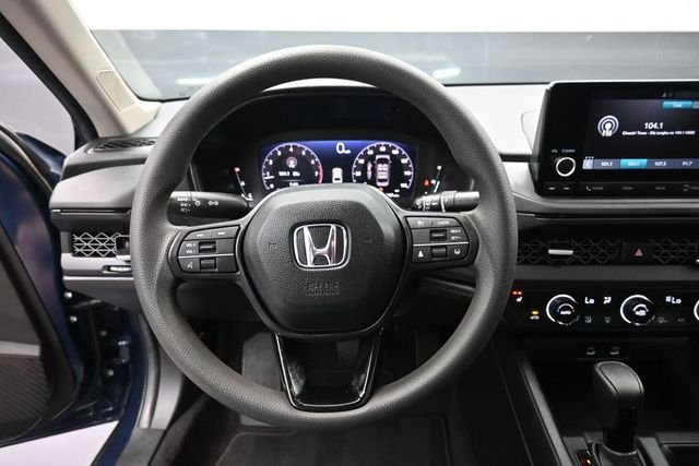 Used 2024 Canyon River Blue Metallic Honda EX image 28