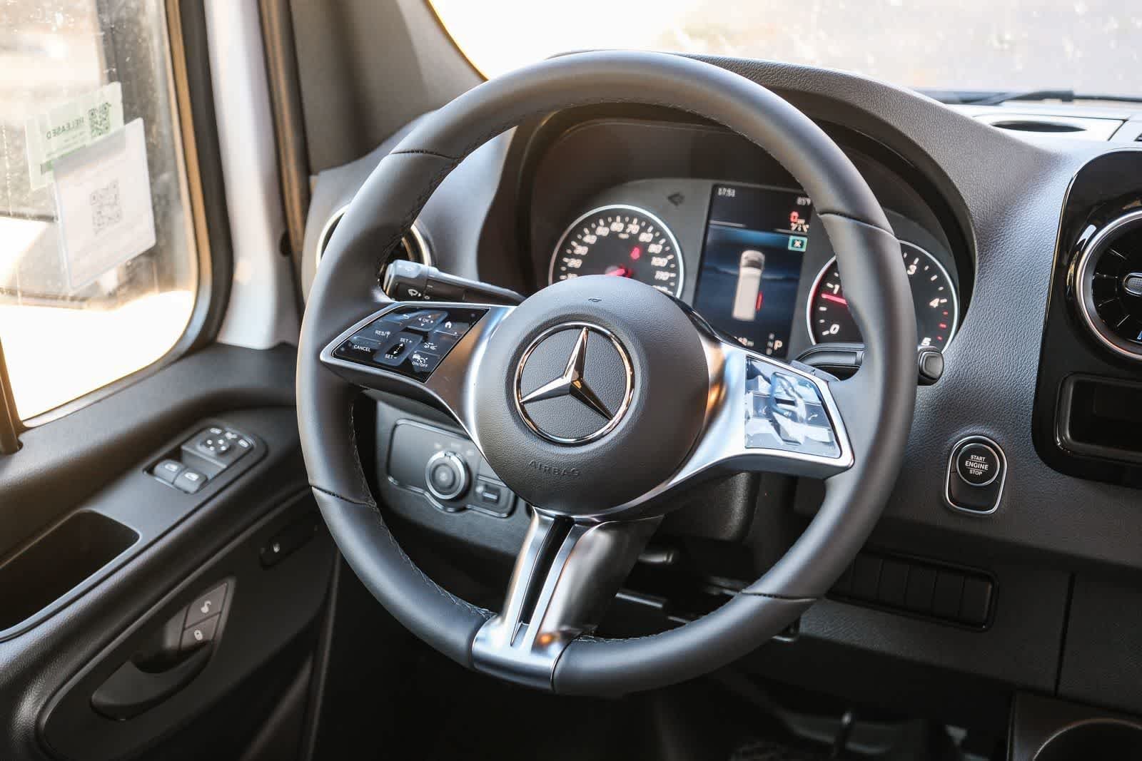 New 2026 Arctic White Mercedes-Benz Cargo 144WB High Roof RWD 2.0L I4 Diesel Turbo HO image 19