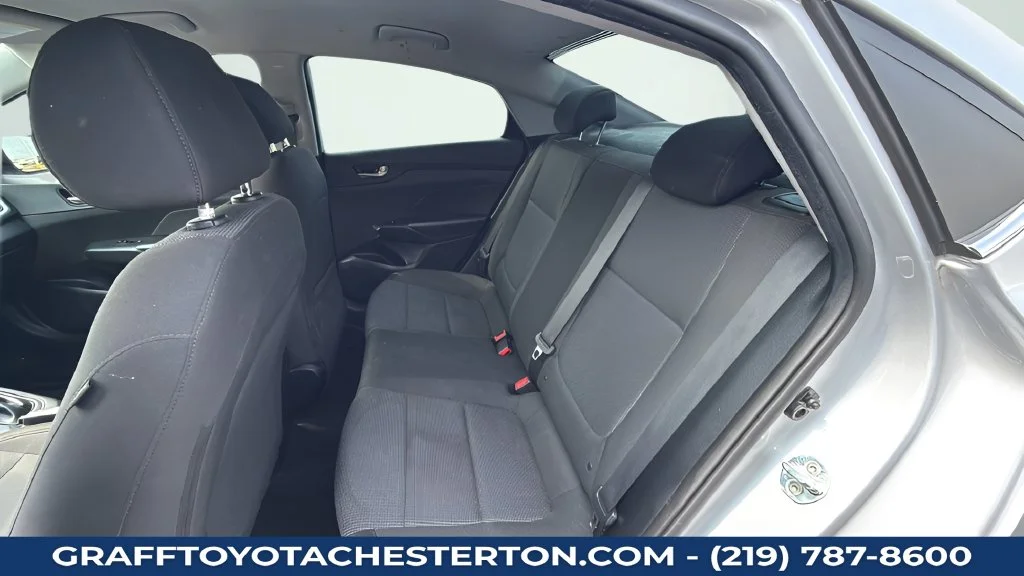 Used 2021 Silver Hyundai SEL image 24
