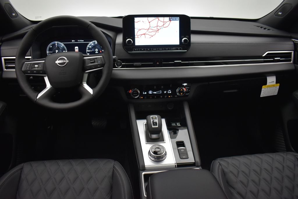 New 2026 White Nissan Platinum image 33