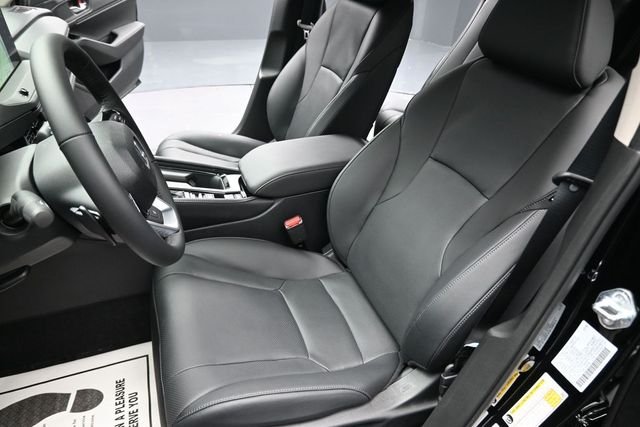 New 2026 Crystal Black Pearl Honda Touring image 17