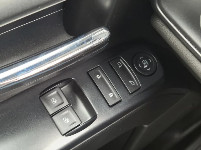 Used 2024 White Chevrolet 108 CA 189WB image 27