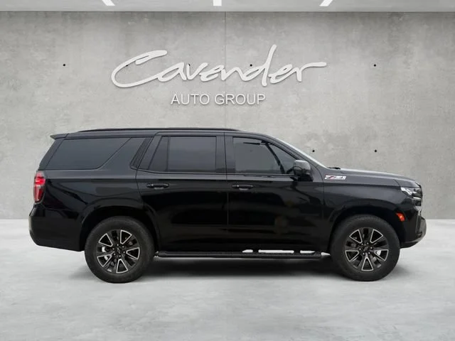 Used 2024 Black Chevrolet Z71 image 17