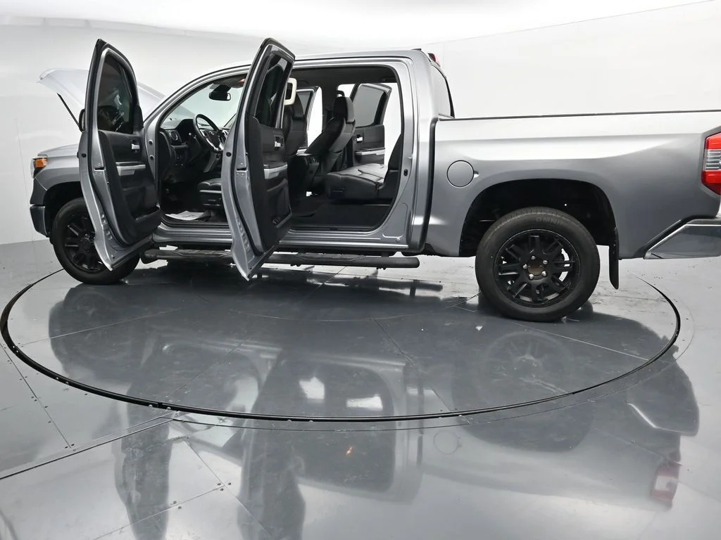 Used 2021 Silver Toyota SR5 image 39