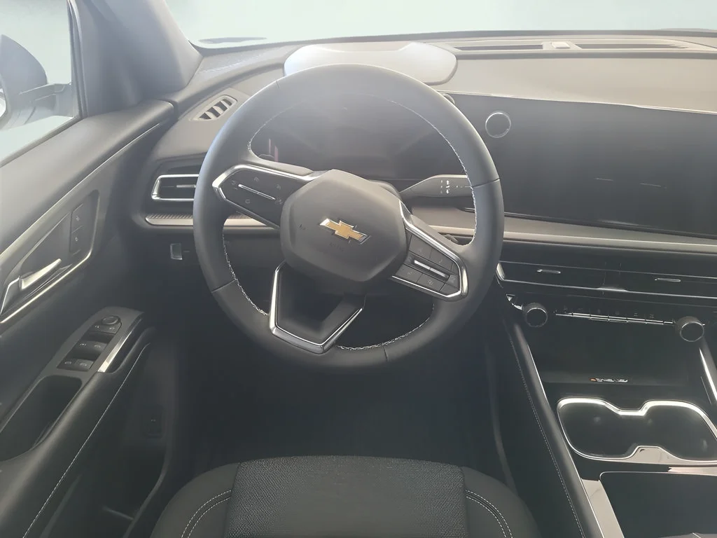 2026 Chevrolet Traverse LT - Photo 13