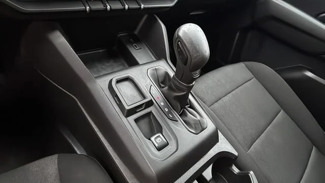 Used 2023 Summit White Chevrolet WT image 29