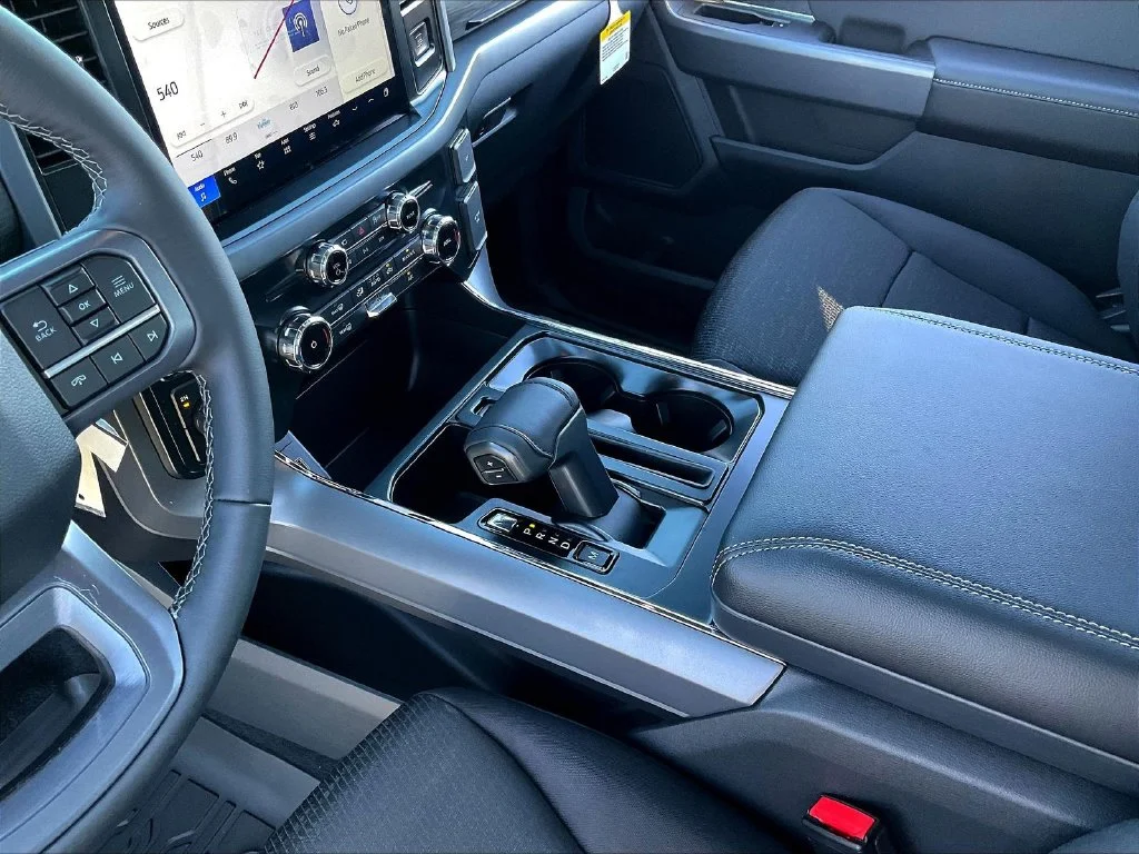 New 2026 Avalanche Ford XLT image 28