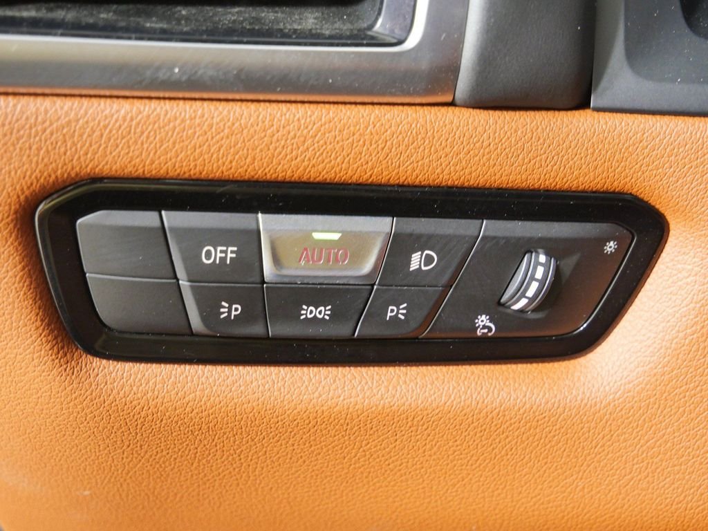 Used 2019 Sunset Orange Metallic BMW M850i xDrive image 38