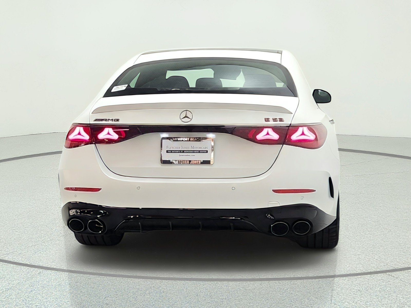 New 2026 MANUFAKTUR Moonlight White Magno Mercedes-Benz AMG® E 53 E 4MATIC+ Sedan image 21