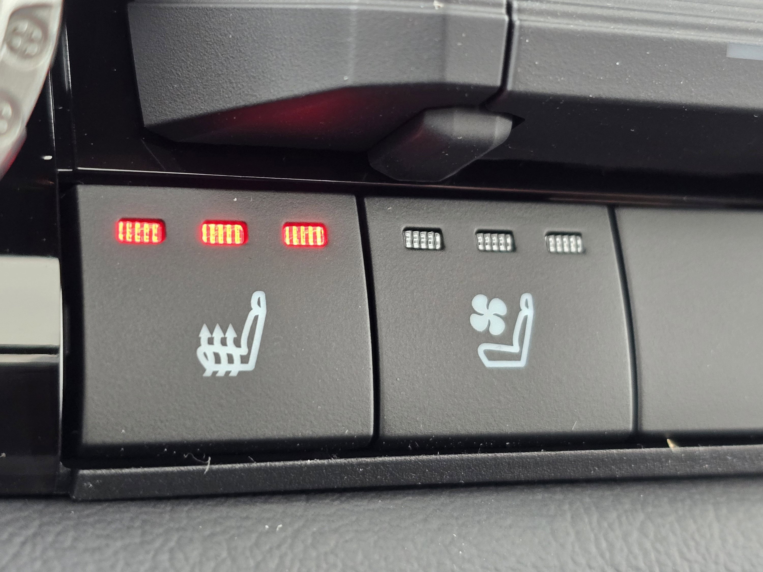2026 Toyota Tundra Platinum - Photo 8