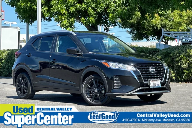 2023 Nissan Kicks SV
