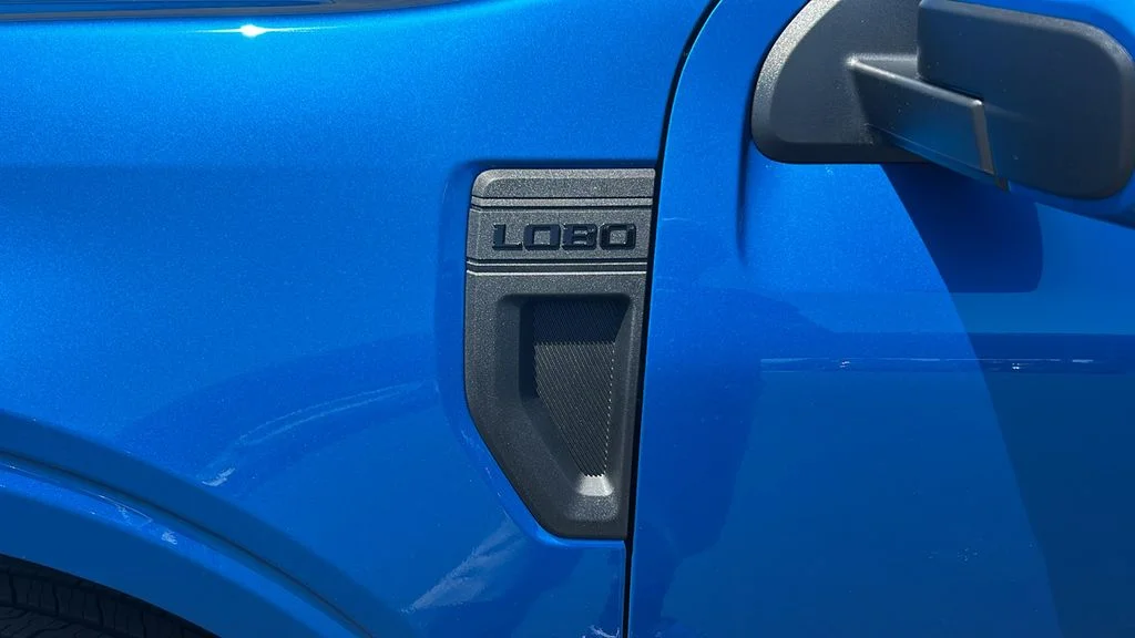 New 2025 Blue Ford Lobo Standard image 6