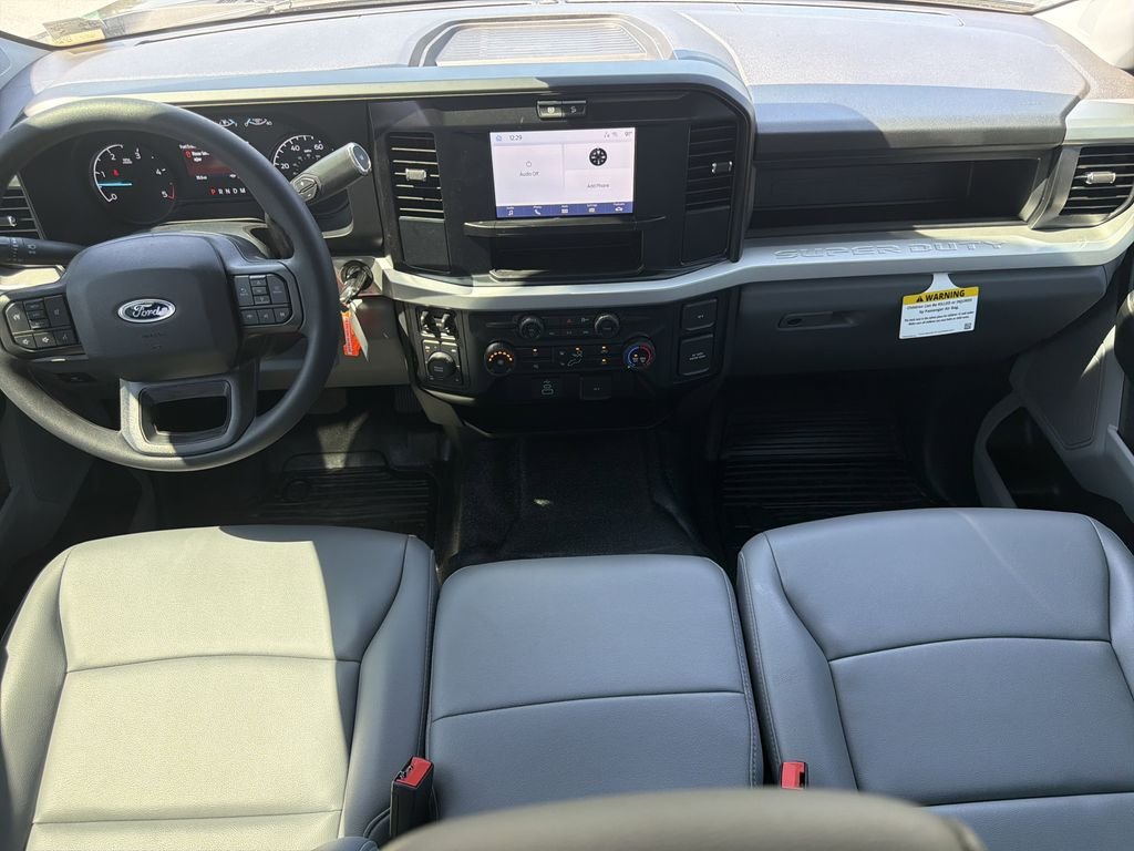2025 Ford F-250 Super Duty XL - Photo 15