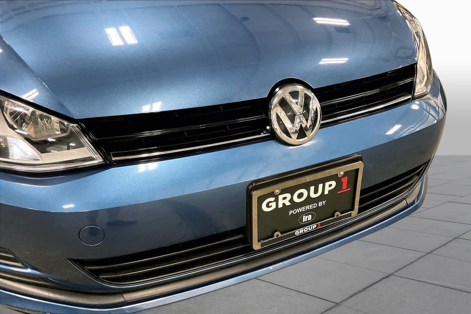 Used 2016 Silk Blue Metallic Volkswagen TSI S image 29