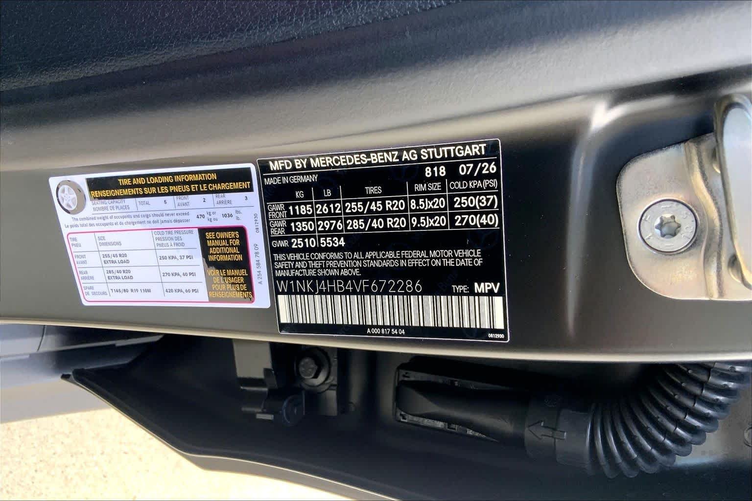 New 2027 MANUFAKTUR exclusive graphite grey magno Mercedes-Benz GLC 300 image 18