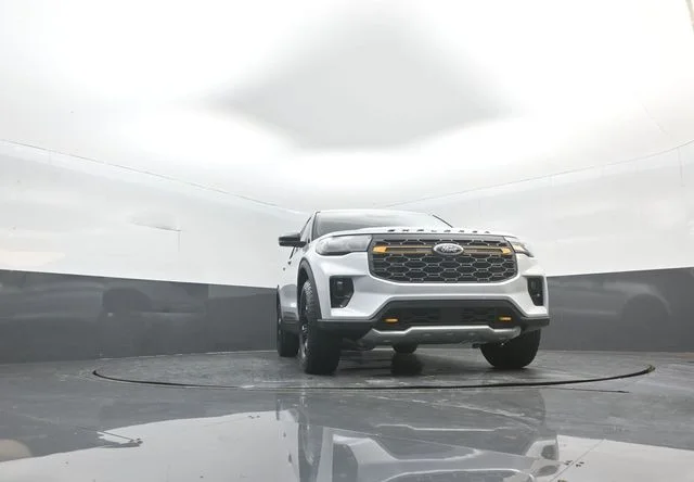 New 2026 White Ford Tremor image 31