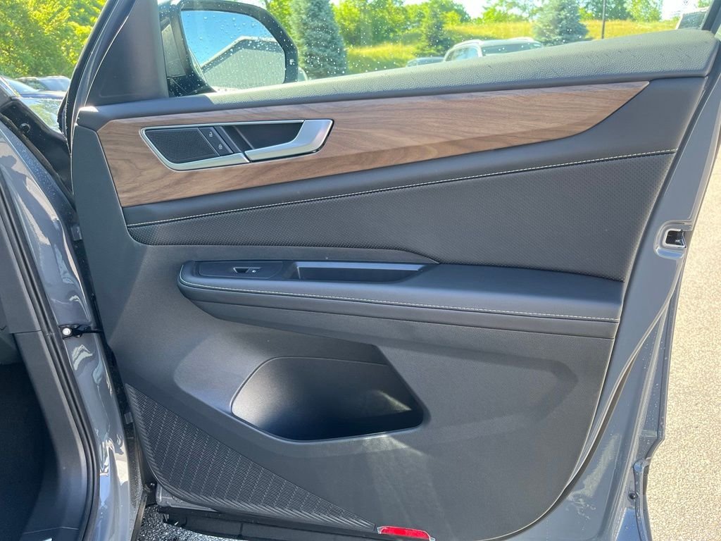 New 2026 Gray Volkswagen 2.0T SE w/Technology image 11