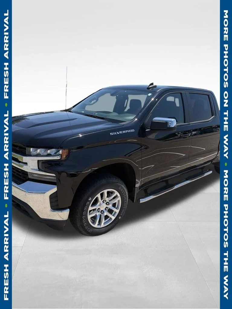 Used 2019 Black Chevrolet LT image 1