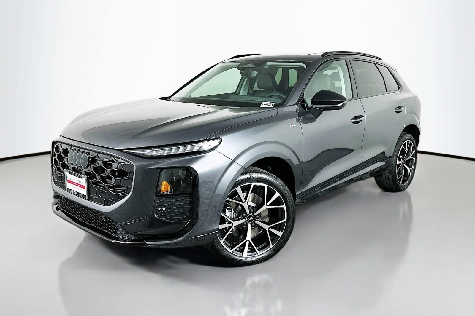 2026 Audi Q3 S line quattro's photo