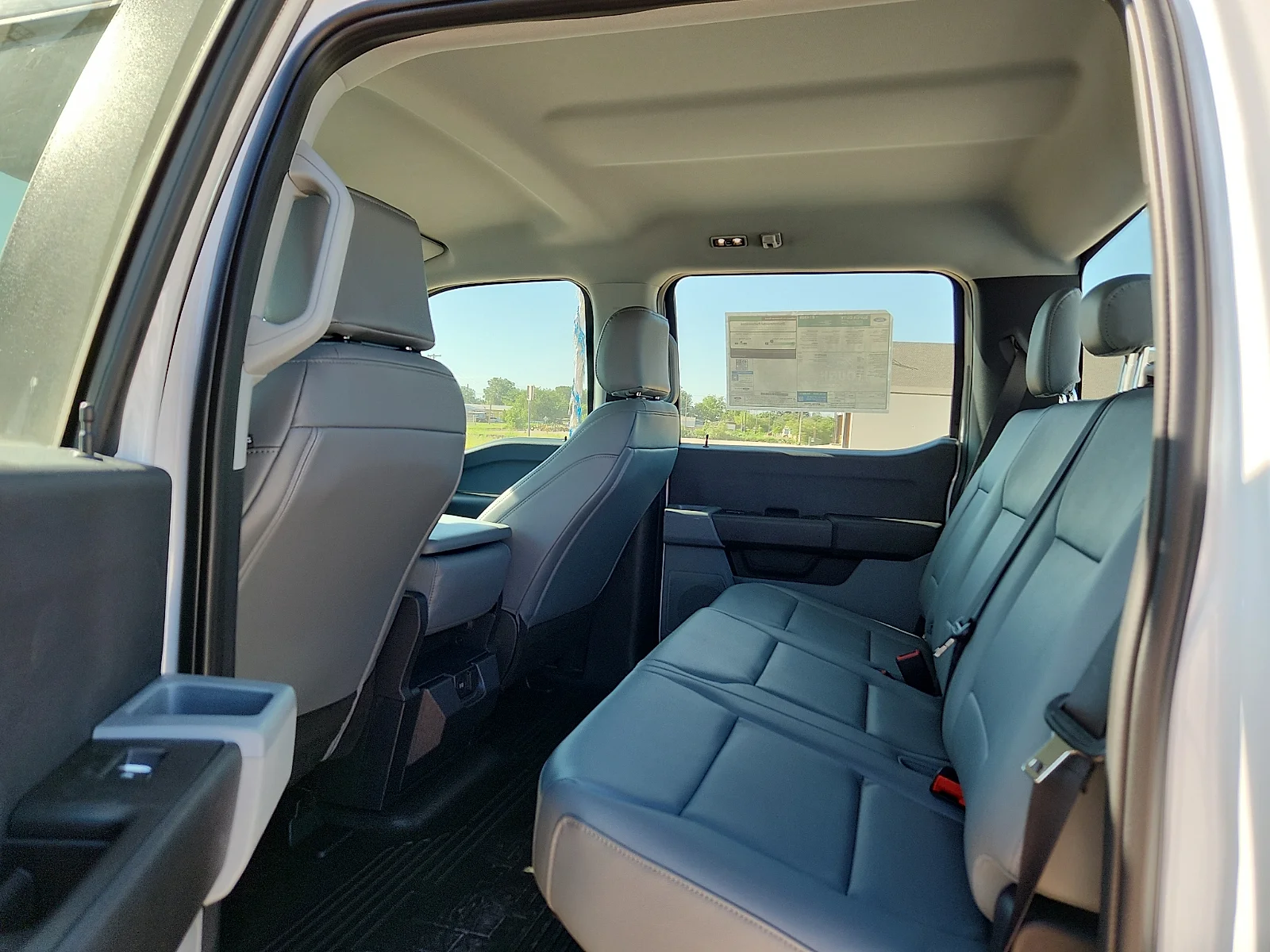 New 2026 Oxford White Ford F-250® XL image 18