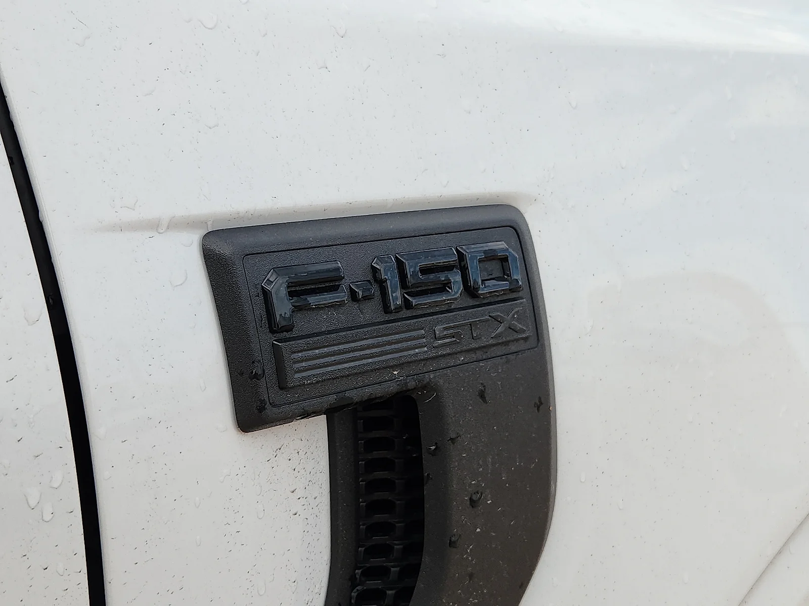New 2026 Oxford White Ford STX image 10