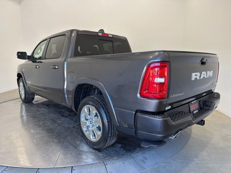 New 2026 Granite Crystal Metallic Clear-Coat Exterior Paint RAM Big Horn/Lone Star image 5