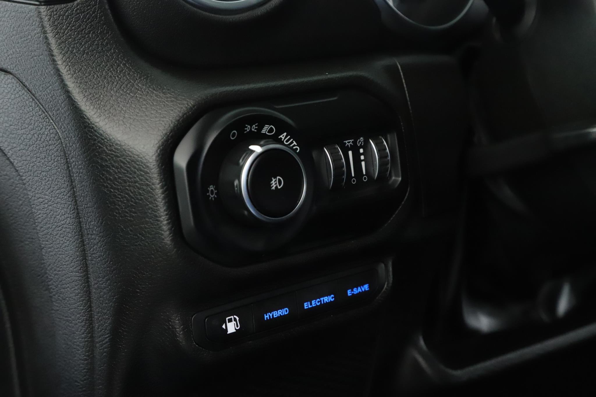 2022 Jeep Wrangler Unlimited Rubicon 4XE - Photo 7