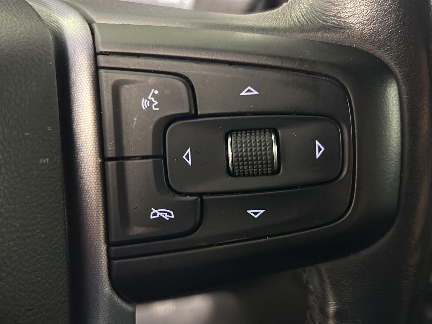Used 2019 Dark Sky Metallic GMC SLE image 22