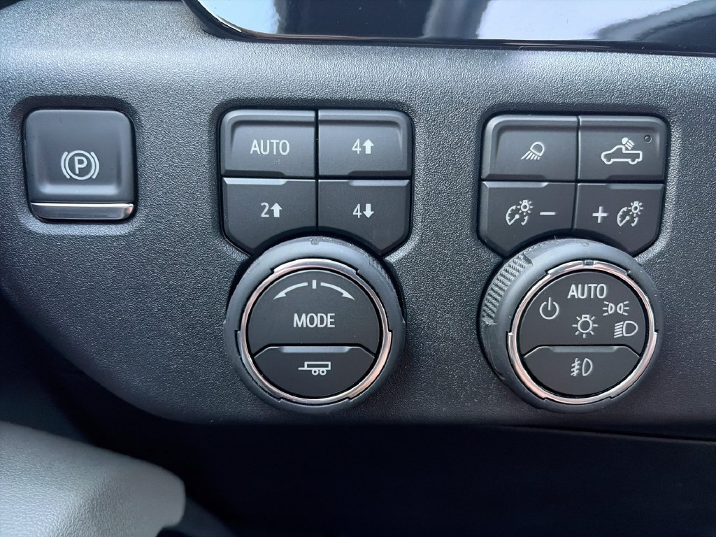 2026 Chevrolet Silverado 2500HD ZR2 - Photo 18