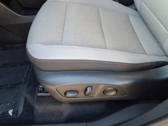 Used 2026 Summit White Chevrolet LT image 20