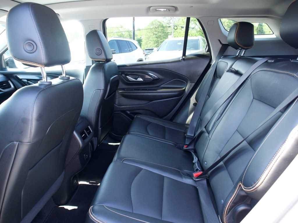 2024 GMC Terrain AT4 - Photo 17