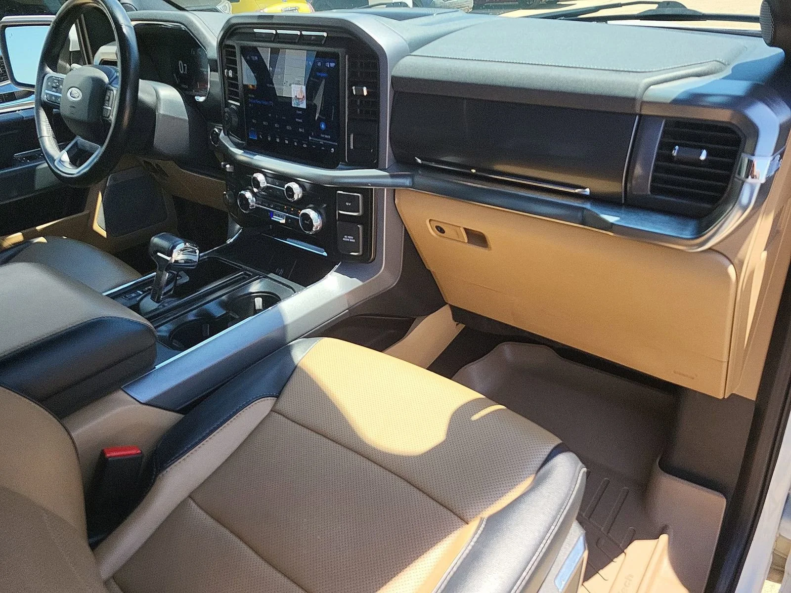2023 Ford F-150 Lariat - Photo 29