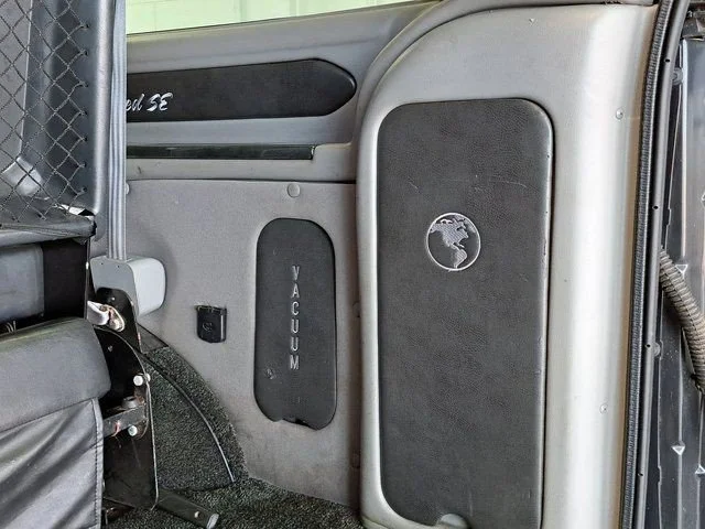 Used 2015 Black Chevrolet Work Van image 31