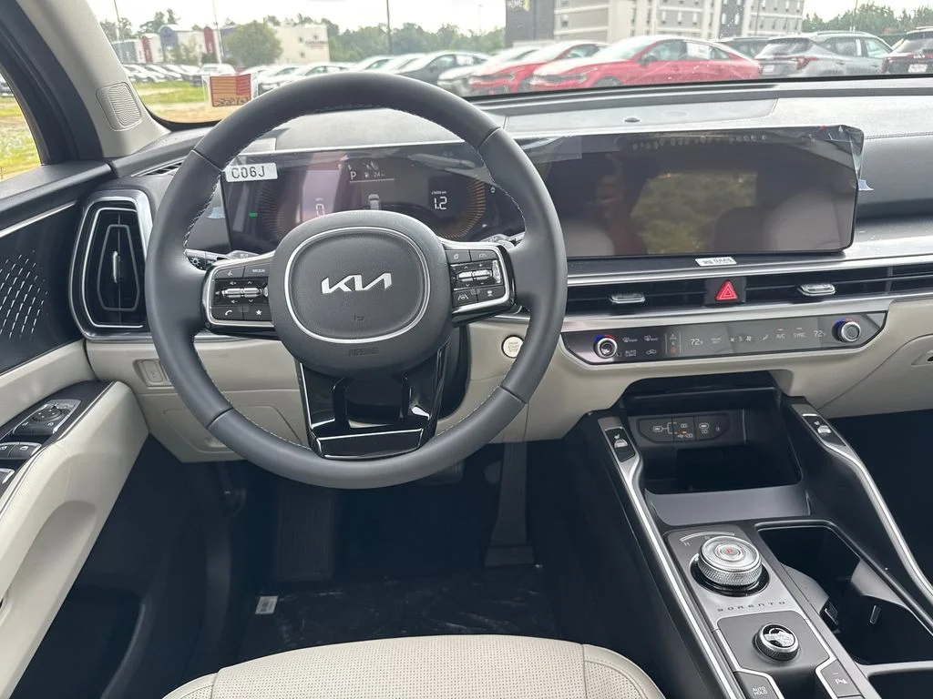 2025 Kia Sorento EX Hybrid - Photo 24