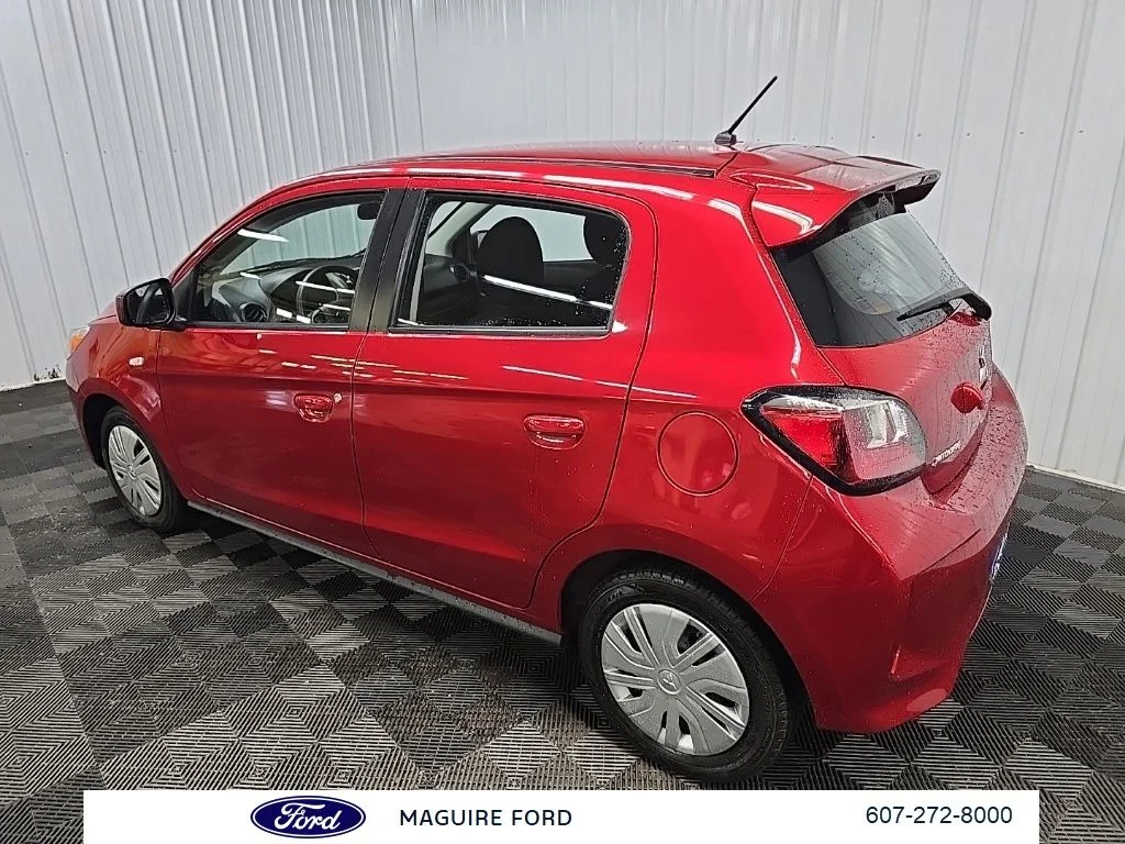 Used 2024 Red Mitsubishi ES image 11