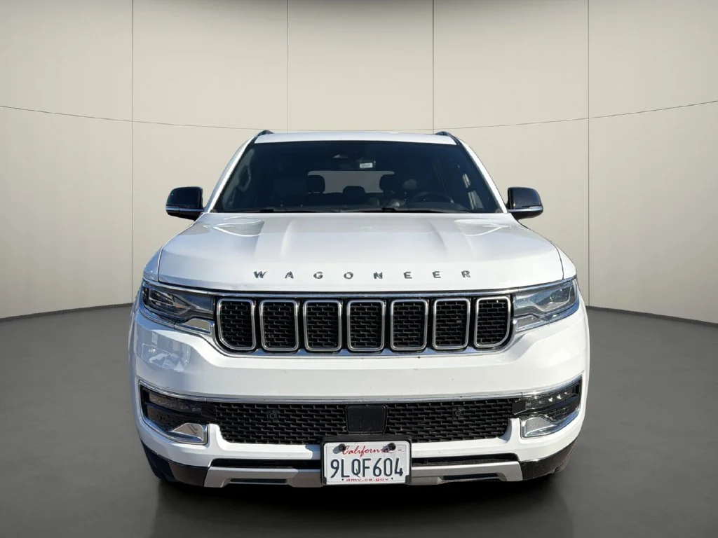 Used 2024 White Jeep Series II image 2