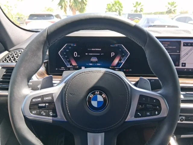Used 2026 White BMW xDrive40i image 8